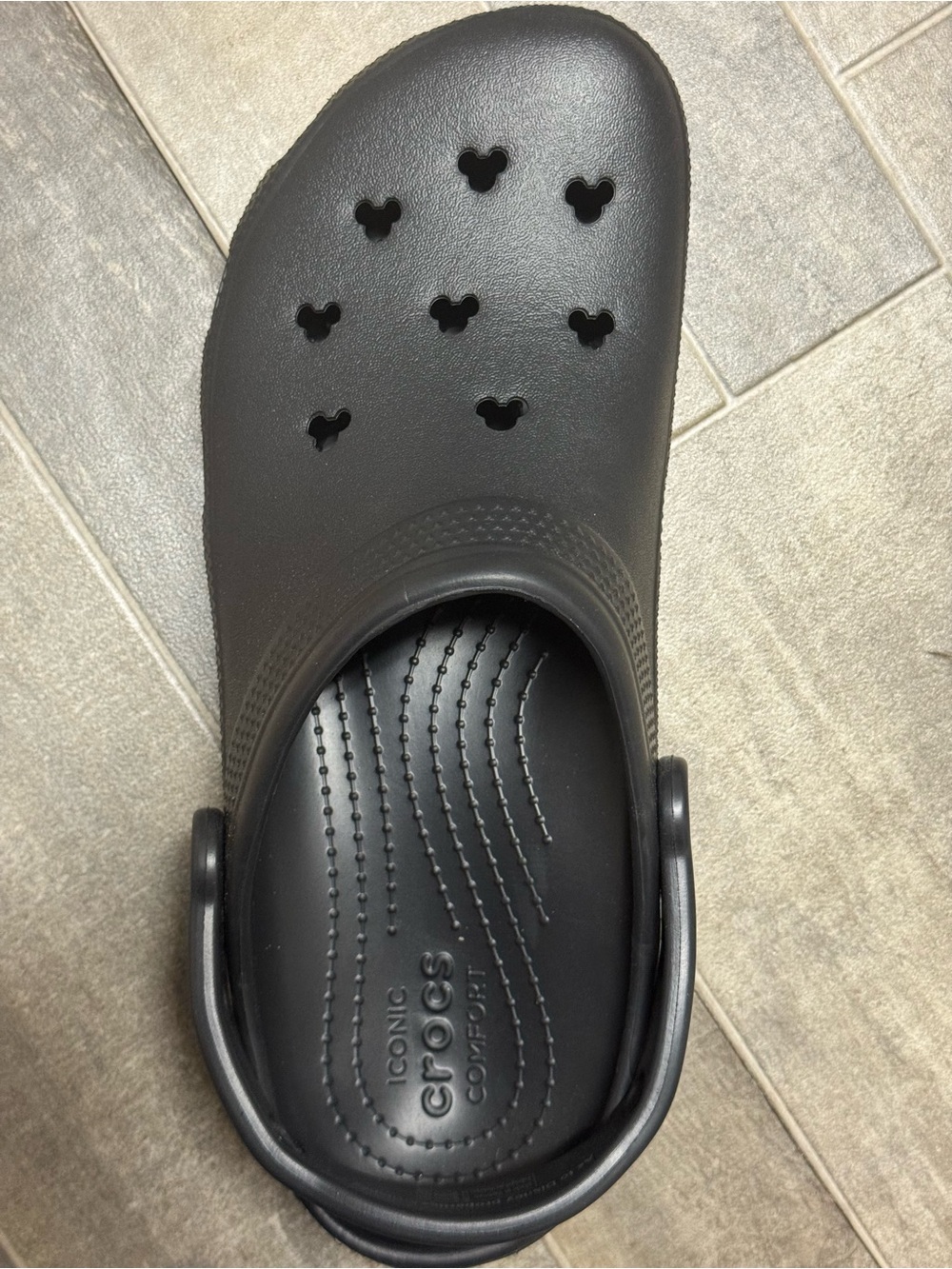 CROCS Classic Clog Black Size M-10/W-12 Lightweight Waterproof Comfy Y2K Casual - Picture 4 of 7
